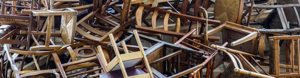Sitting Pretty: Understanding the Difference Between Counter Stools & Bar Stools Sitting Pretty: Understanding the Difference Between Counter Stools & Bar Stools